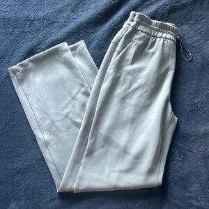 New Lululemon Light Green Women's Jogger Sweatpants